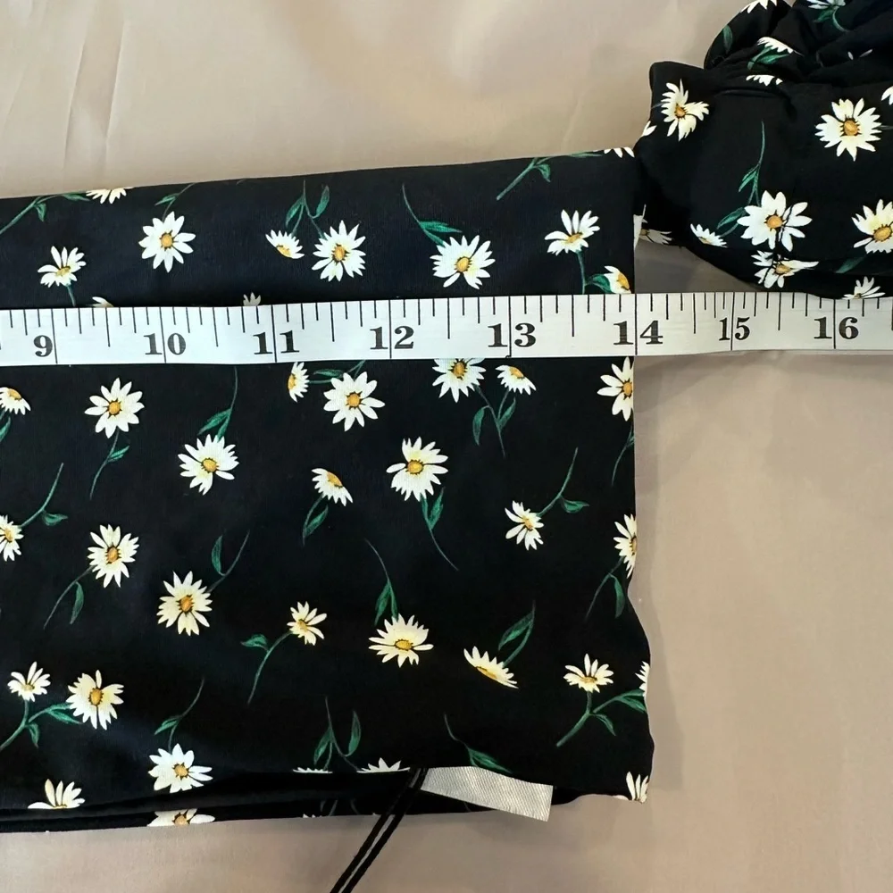 Onia x WeWoreWhat Daisy Floral Bikini Top Size L NWT Puff Sleeve Black Swim